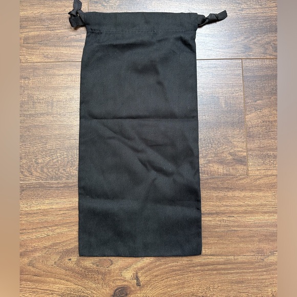 8x16” Dolce and Gabbana Dust Bag - Picture 2 of 2